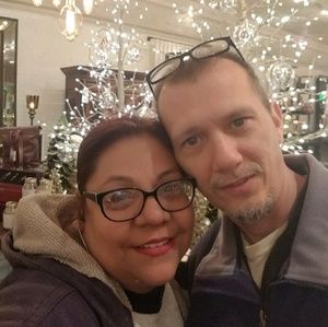 Meet your Posher, Angie